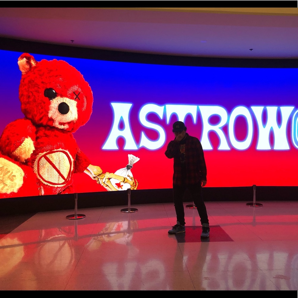 Meet your Posher, Alejandro